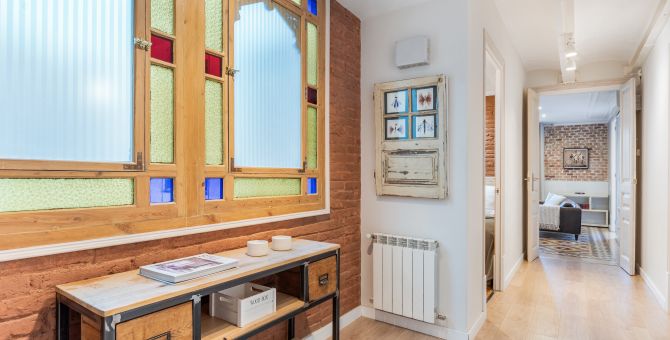  apartment barcelona eixample pasillo