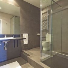 Apartmento barcelona eixample ba&ntilde;o 1