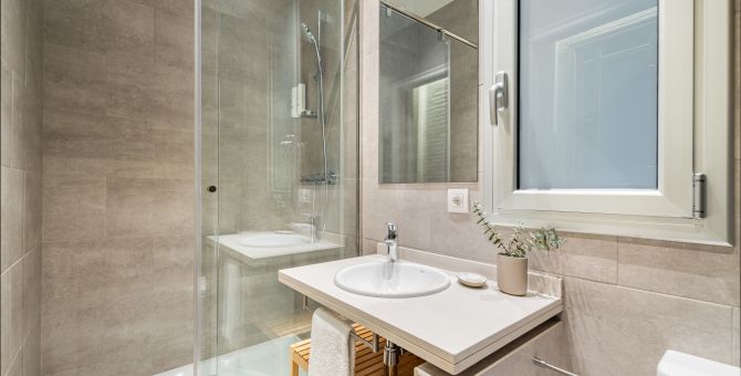 apartment barcelona eixample baño 2