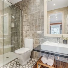 Apartmento barcelona eixample ba&ntilde;o 1